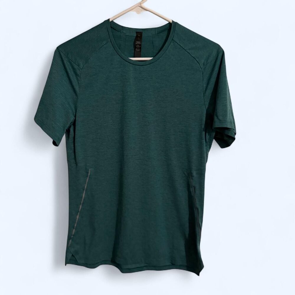 Lululemon Fast and Free Shirt Men XS Green Activewear Running Tee